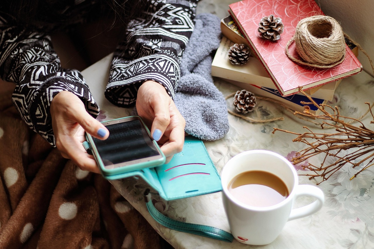 social media marketing, social media ads